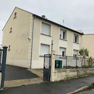 Appartement Superbe Parking Gratuit 2, Aulnay-sous-Bois